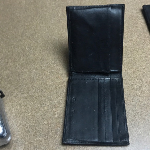 Christian Dior Vintage Wallet - Picture 4 of 6